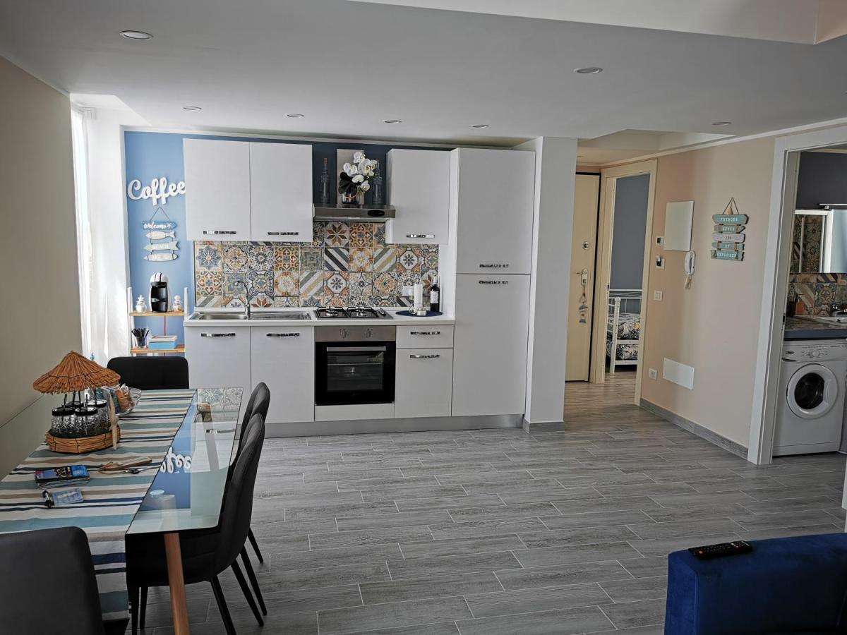 Tuffonelblu Appartement Ventimiglia Buitenkant foto