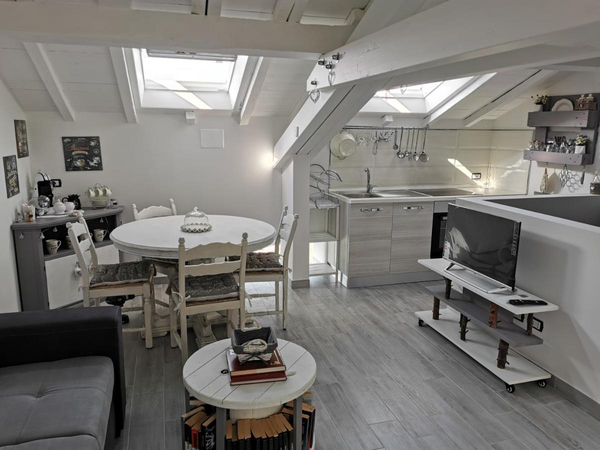 Tuffonelblu Appartement Ventimiglia Buitenkant foto